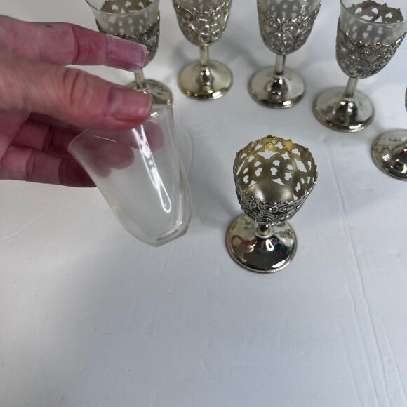 Cordial Liqueur Glasses Silver Filigree Holders Glass Inserts Set of 6 VTG MCM - Picture 3 of 7
